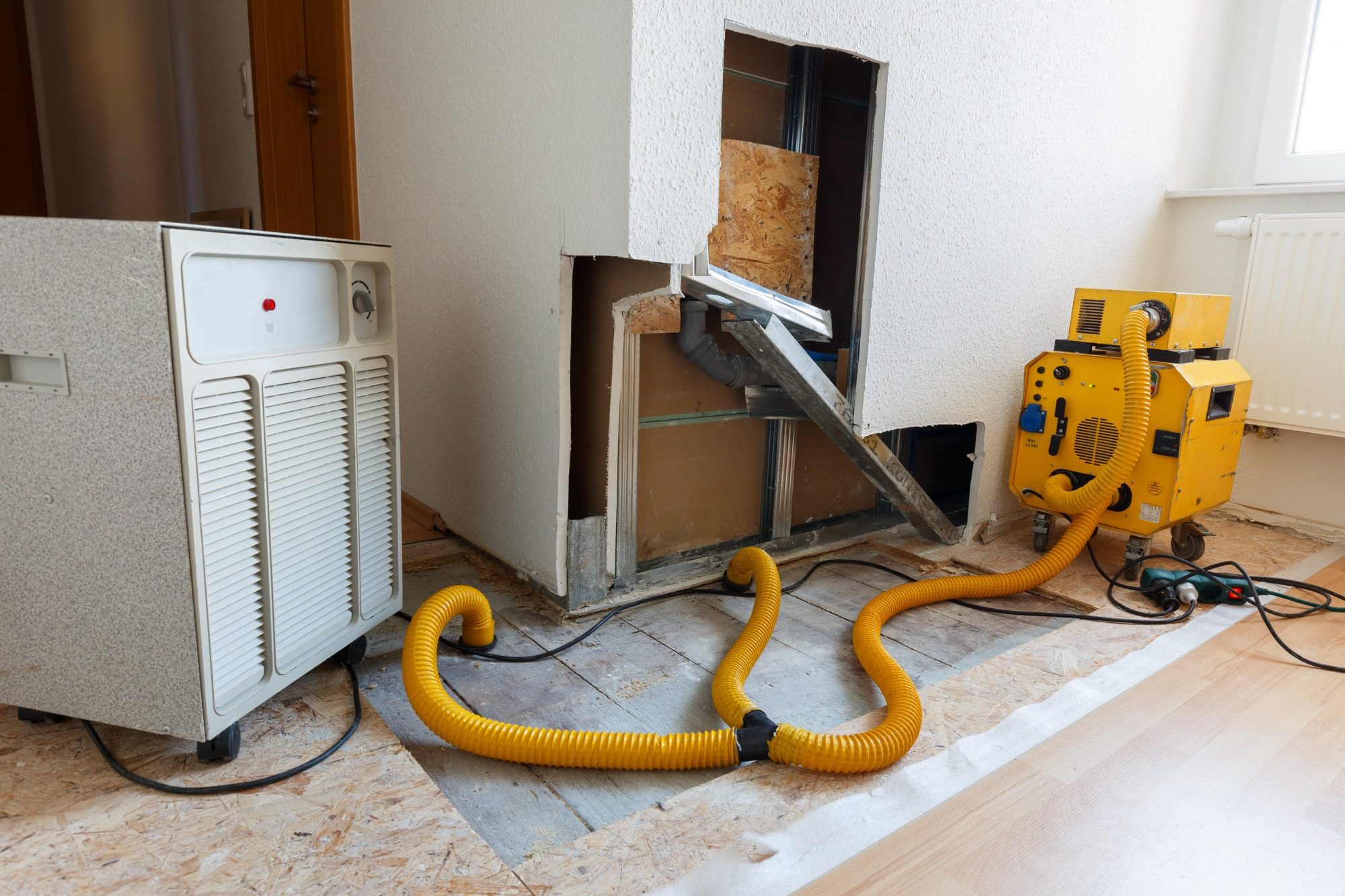 Bautrocknung – AKI Bau GmbH